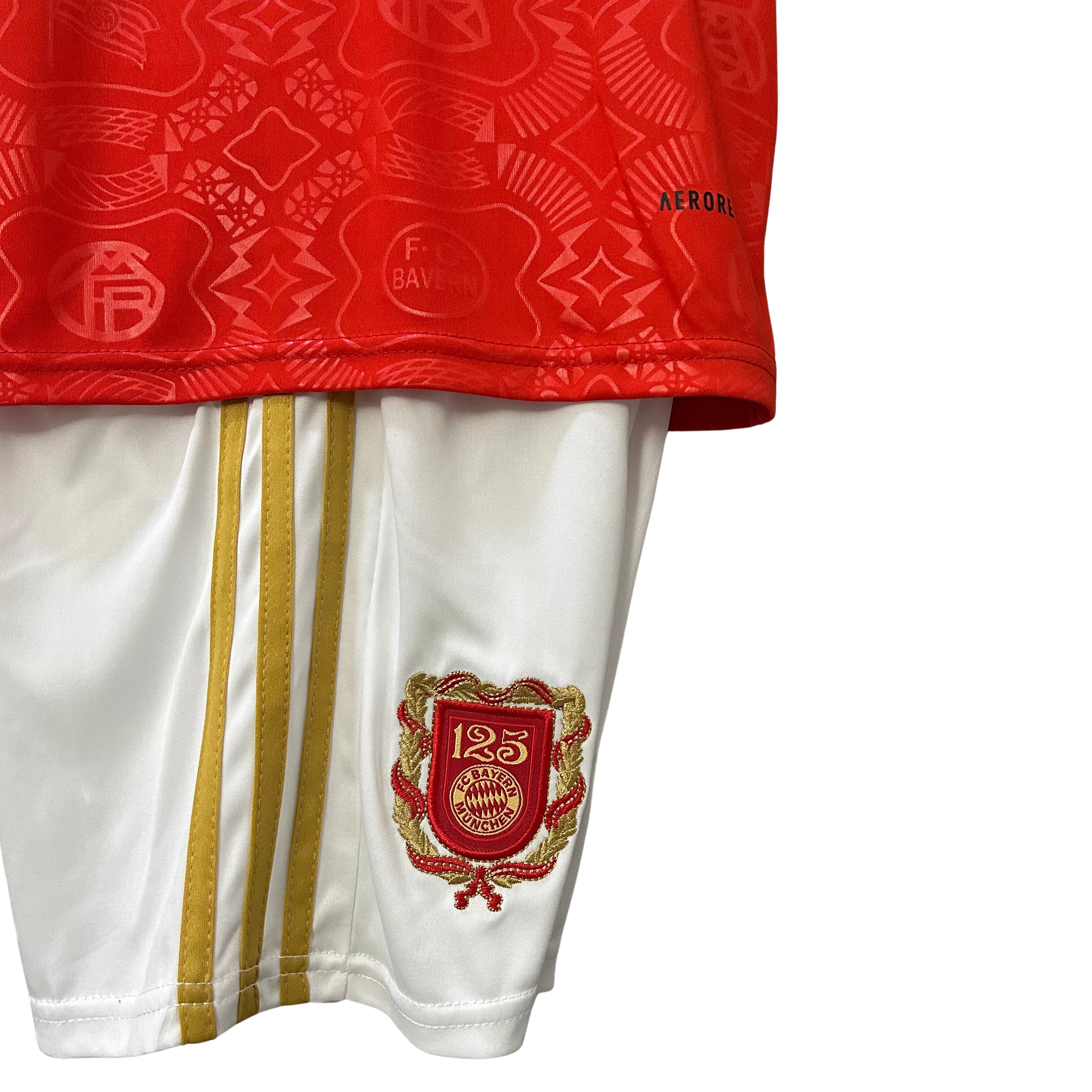 Conjunto Infantil Bayern de Munique I 2025/26