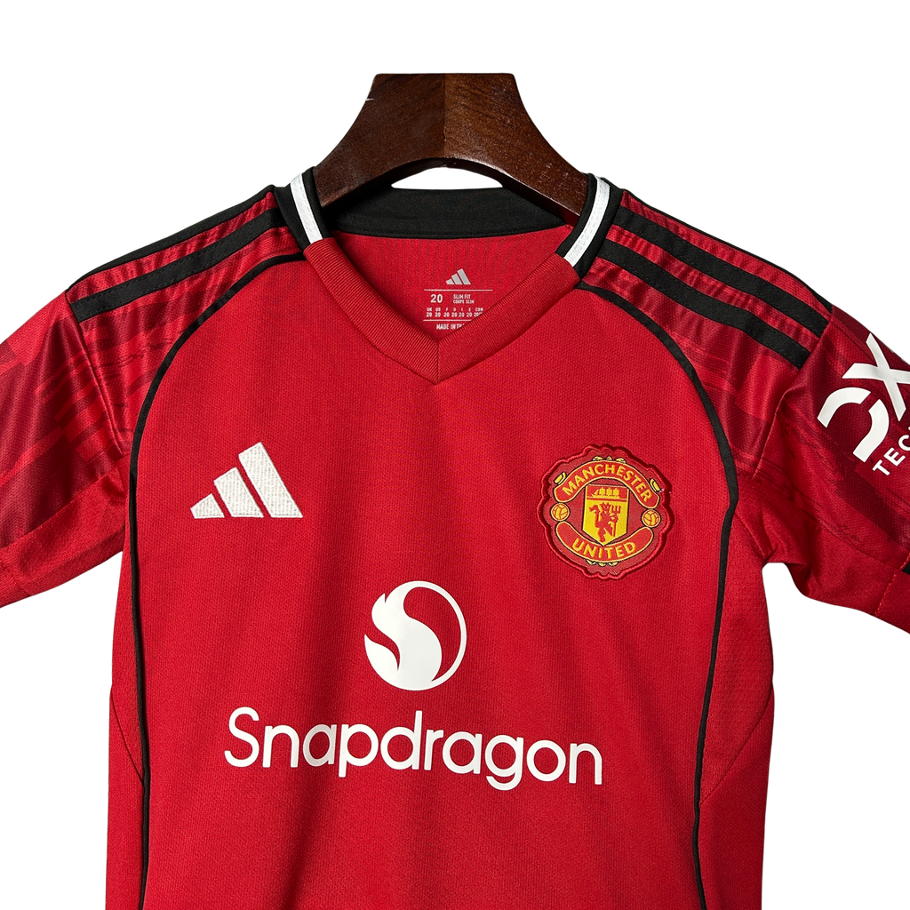 Conjunto Infantil Manchester United I 2025/26