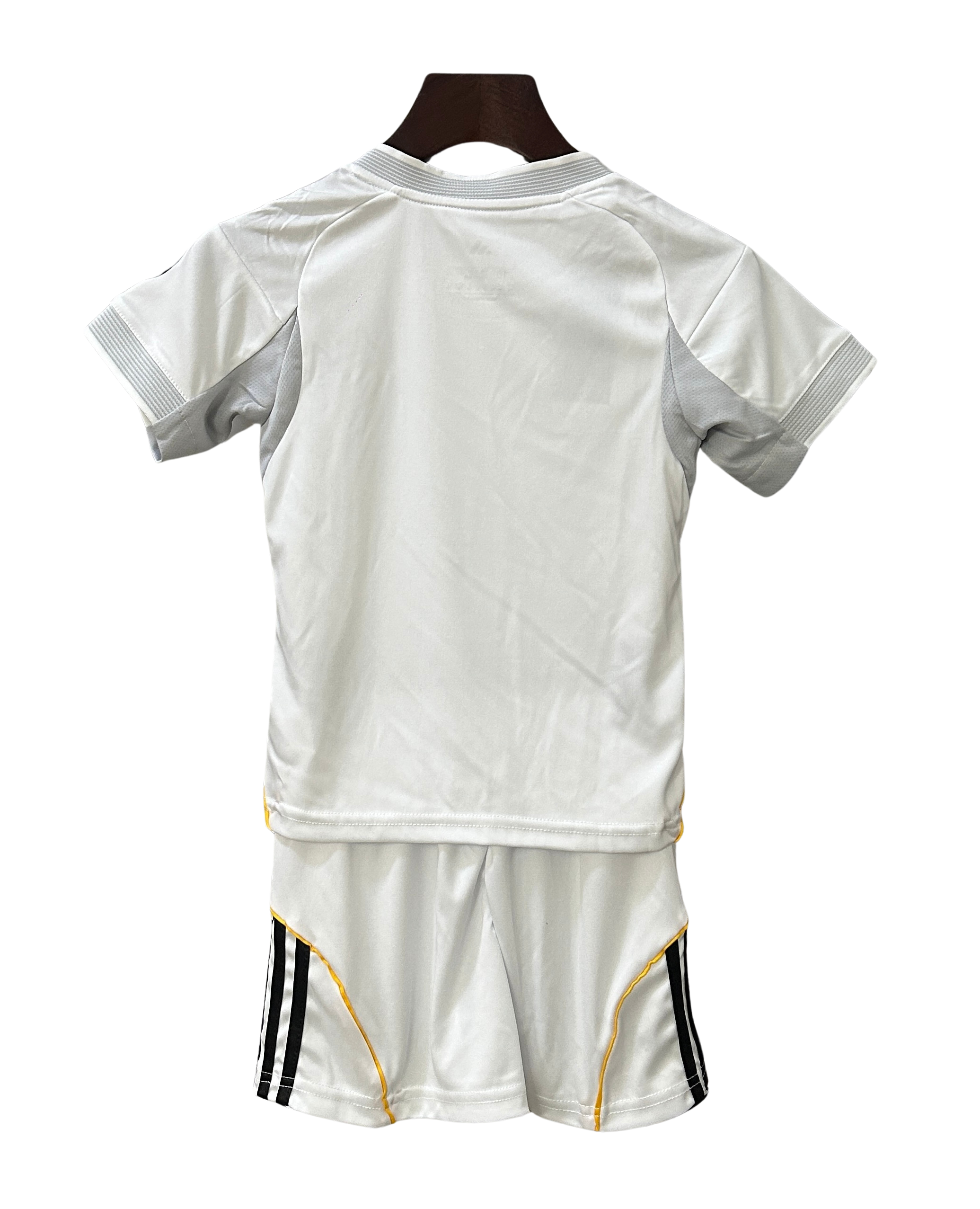 Conjunto Infantil Real Madrid I 2025/26