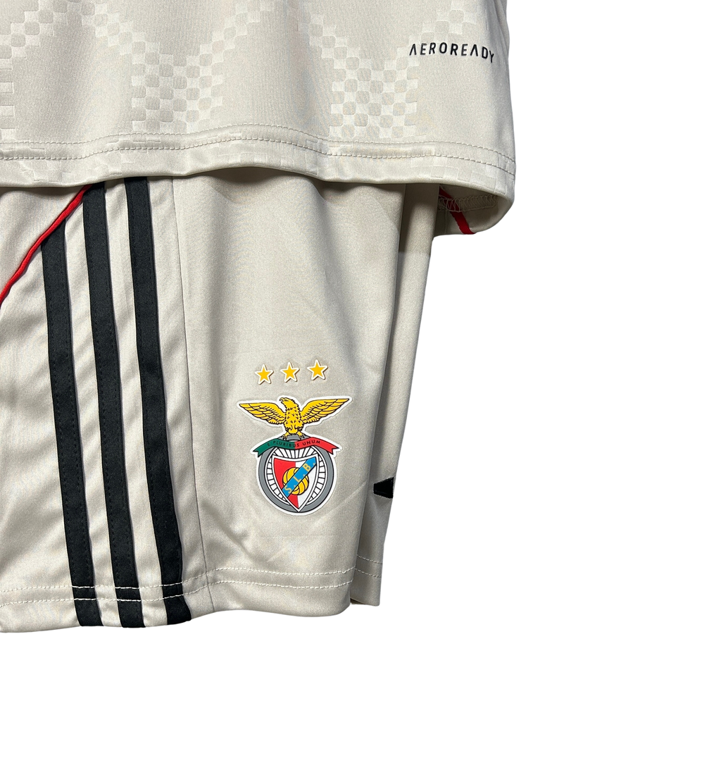 Conjunto Infantil Benfica III 2025/26