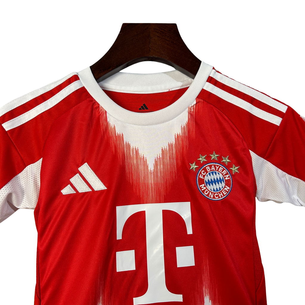 Conjunto Infanti Bayern de Munique I 2025/26