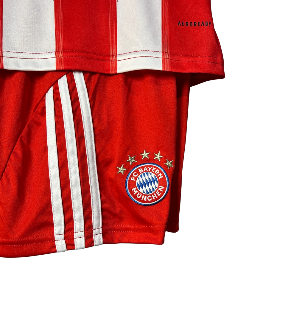 Conjunto Infanti Bayern de Munique I 2025/26